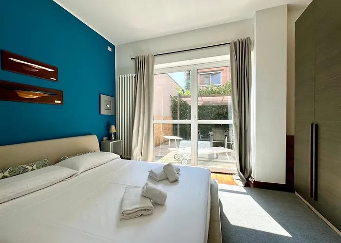 Oasis In The City- Private Garden アパート ミラノ