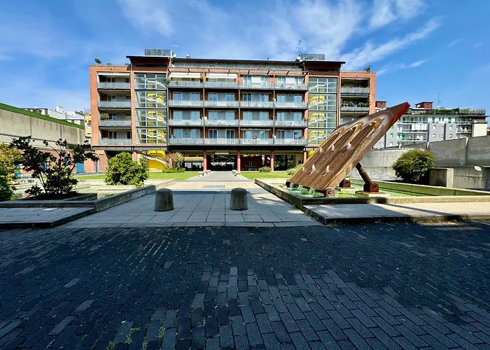 Oasis In The City- Private Garden アパート ミラノ